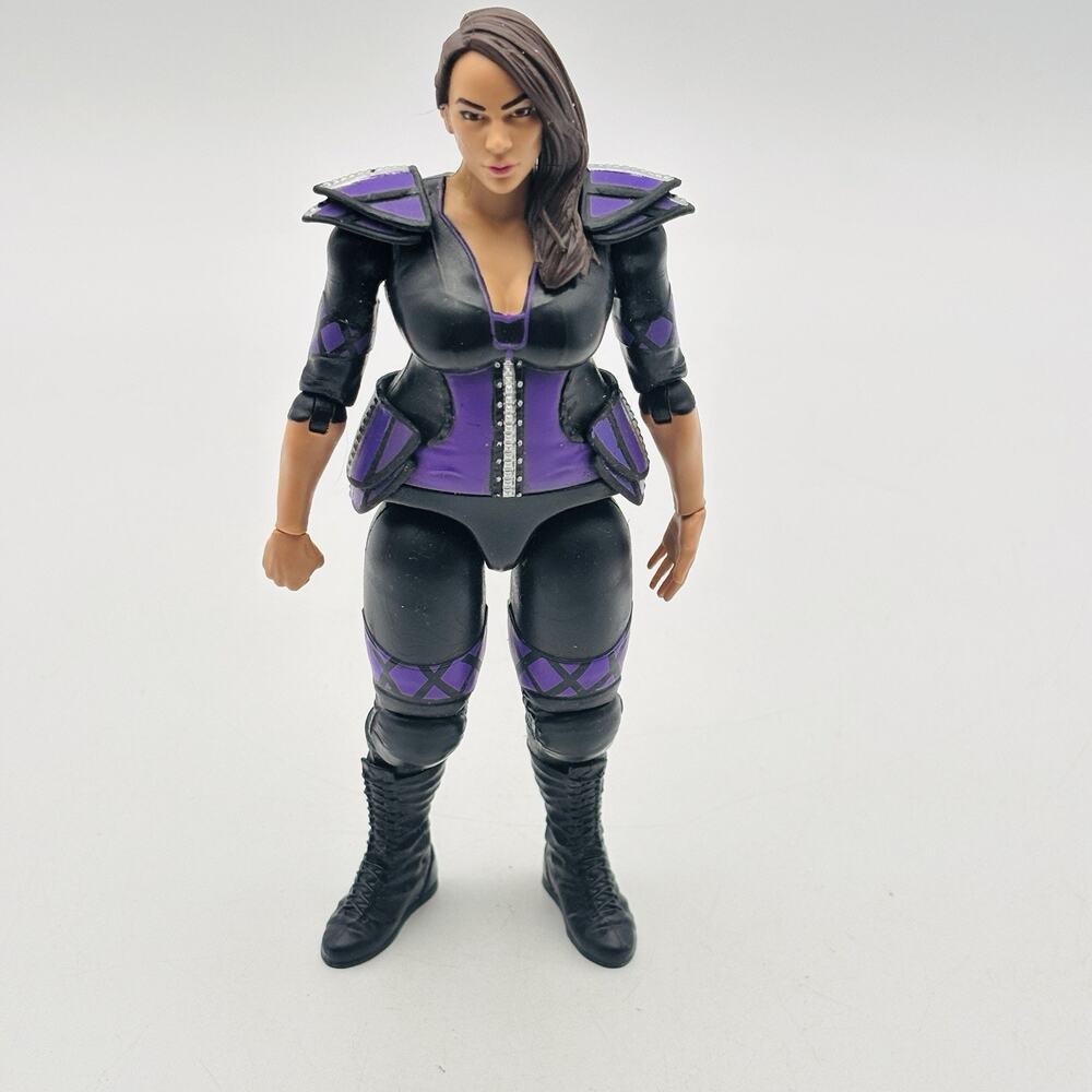 WWE Nia Jax Mattel Series 79 Wrestling Action Figure 2017 Very Good Condition